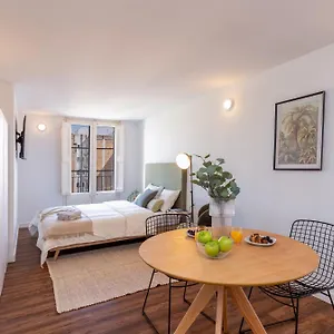 Soho & Ramblas Apartment
